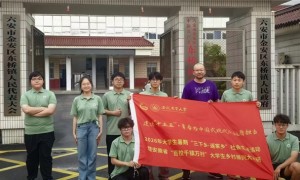 从金安航拍到三流田间：安农大实践团首日解锁稻虾共养“活样本”
